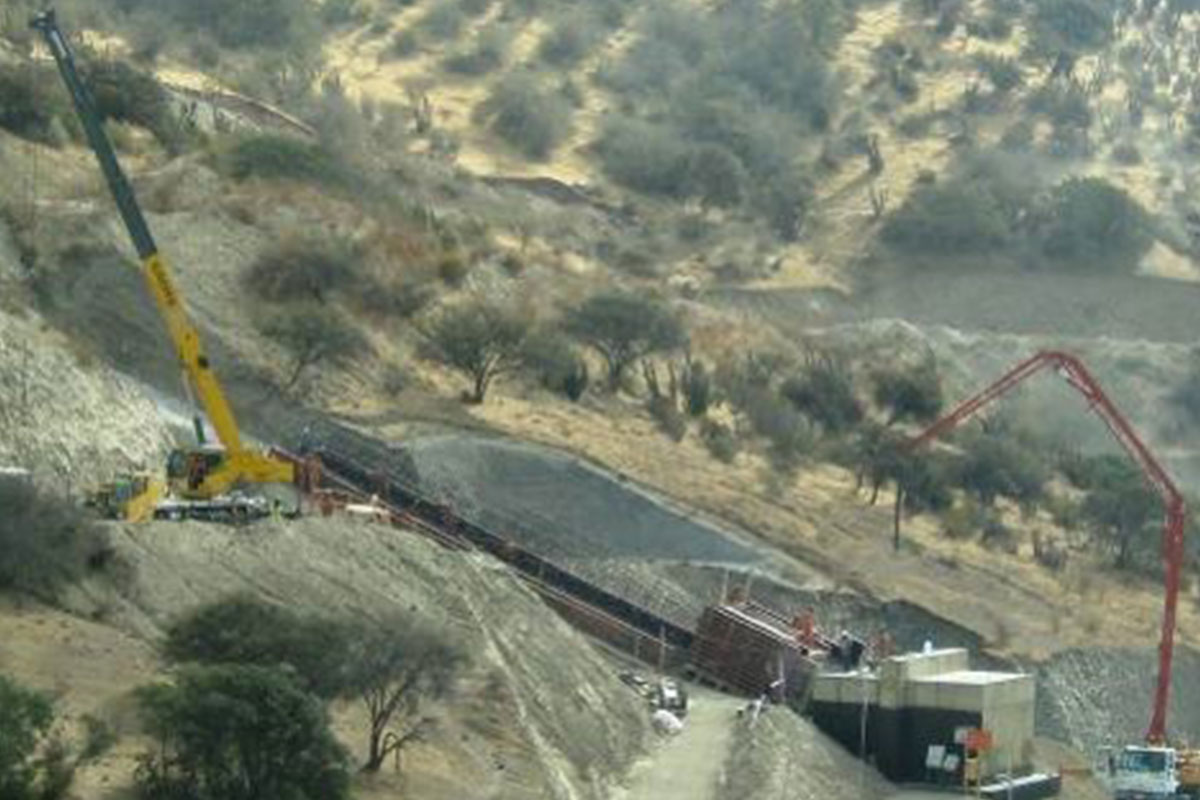 Obras De Construcción Sistema De Manejo De Crecidas Etapa 2-A Proyecto Tranque De Relaves